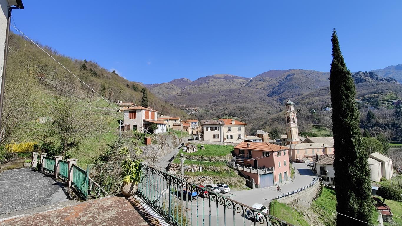 Borzonasca , Località Sopralacroce
